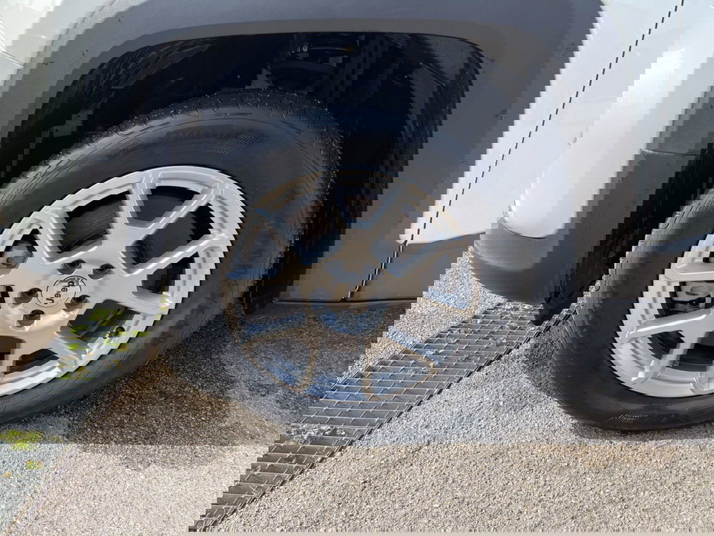 Jeep Renegade usata a Lecce (14)