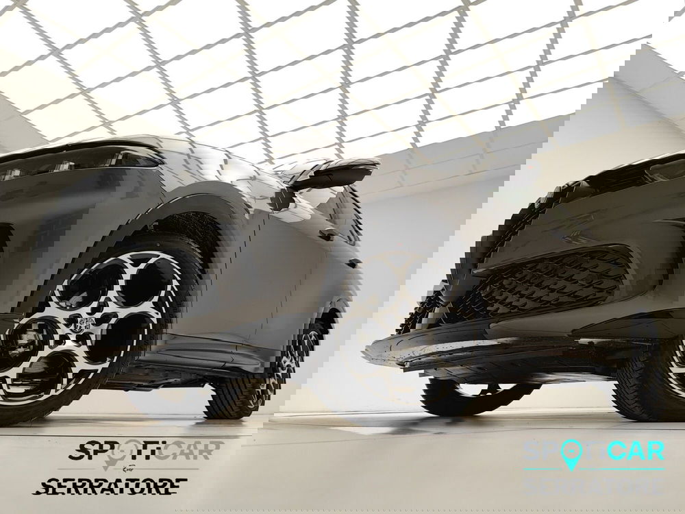 Alfa Romeo Tonale nuova a Como (13)