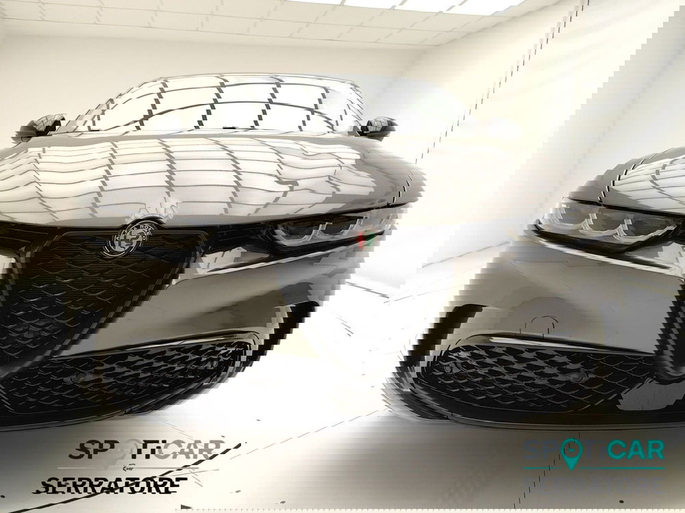 Alfa Romeo Tonale nuova a Como (2)