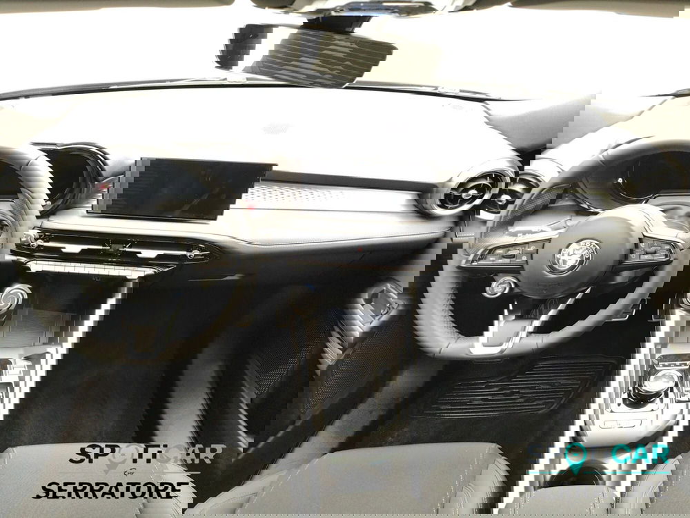 Alfa Romeo Tonale nuova a Como (7)