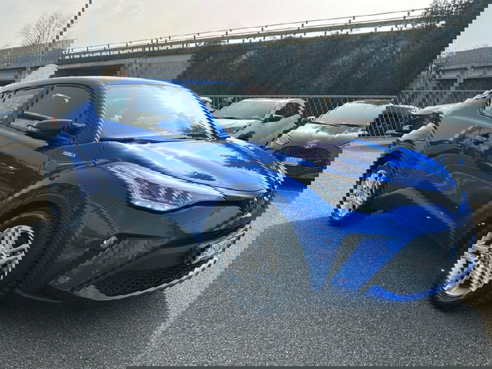 Toyota Toyota C-HR usata a Piacenza (9)