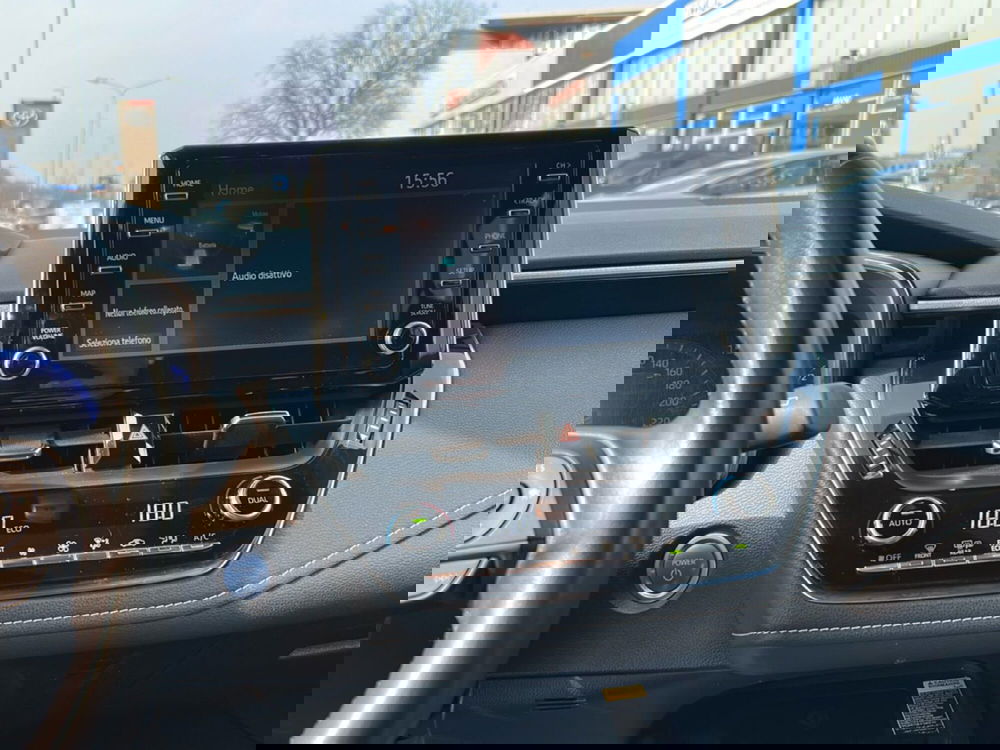 Toyota Corolla Touring Sports usata a Piacenza (17)