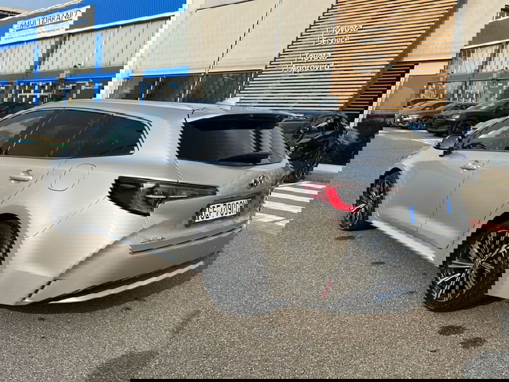 Toyota Corolla Touring Sports usata a Piacenza (6)