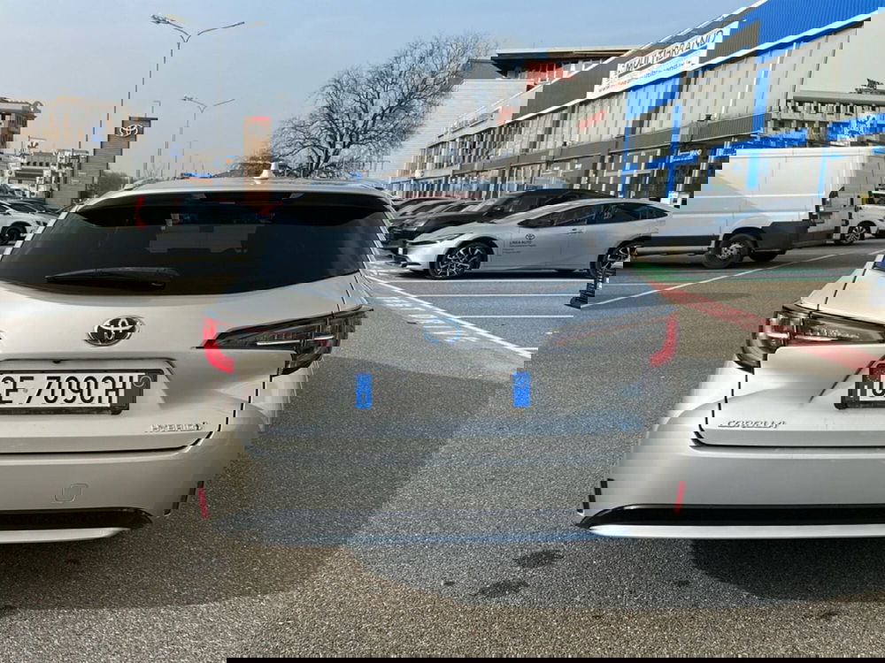 Toyota Corolla Touring Sports usata a Piacenza (7)