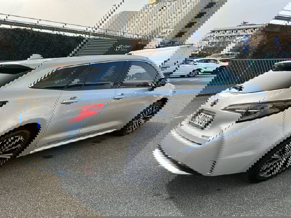 Toyota Corolla Touring Sports usata a Piacenza (8)