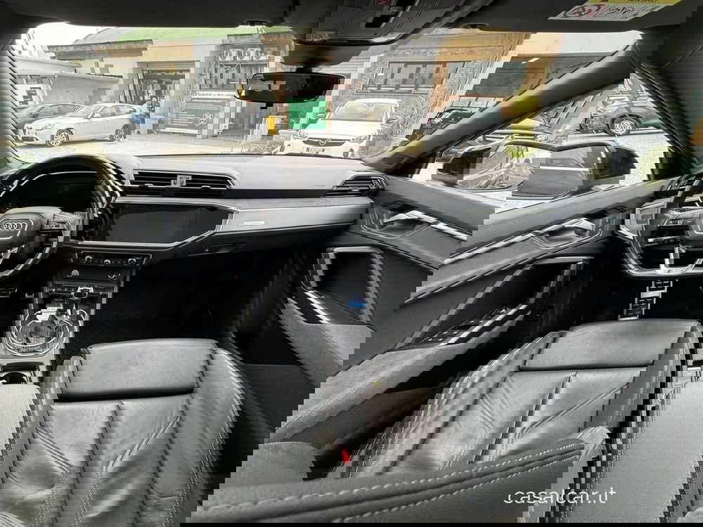 Audi Q3 Sportback usata a Salerno (13)