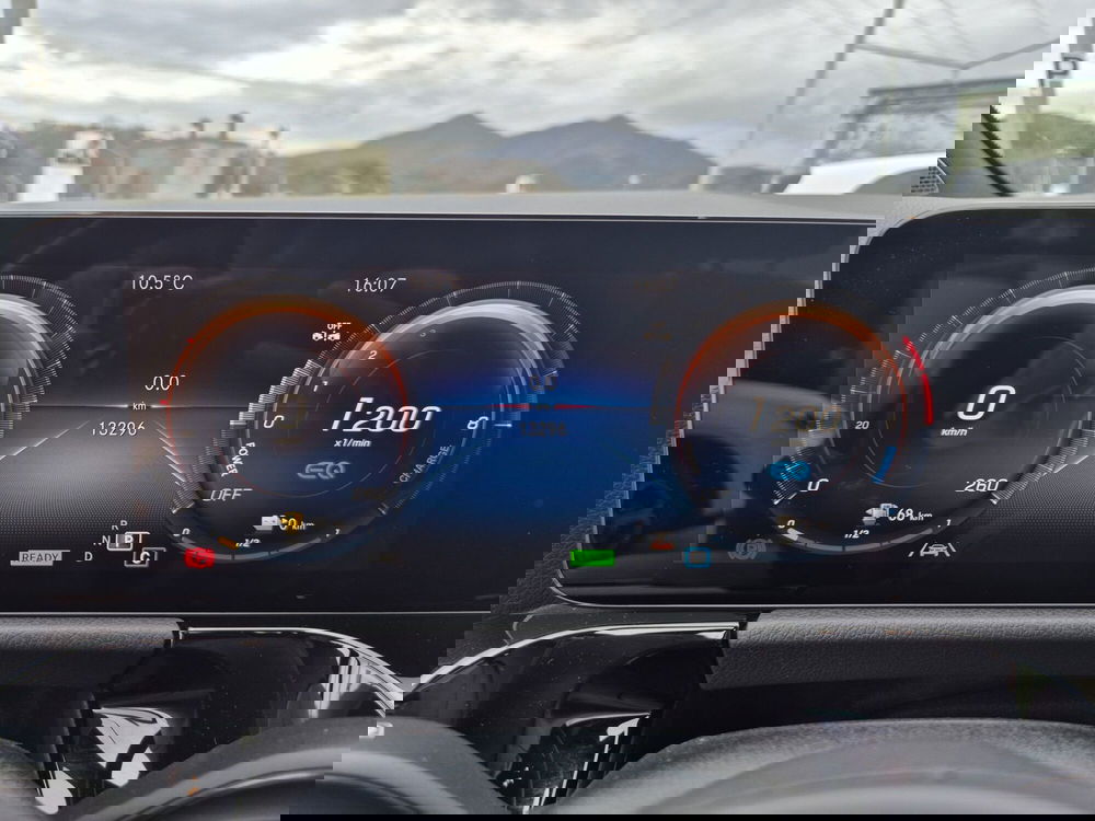 Mercedes-Benz GLA SUV usata a Alessandria (14)