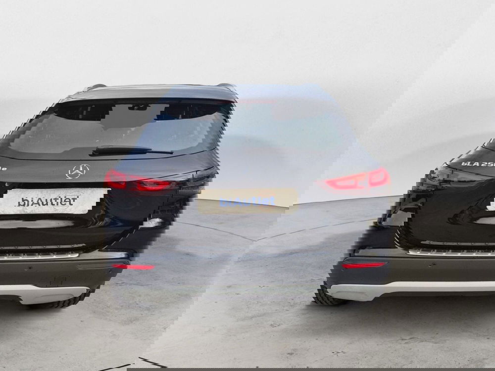 Mercedes-Benz GLA SUV usata a Alessandria (3)