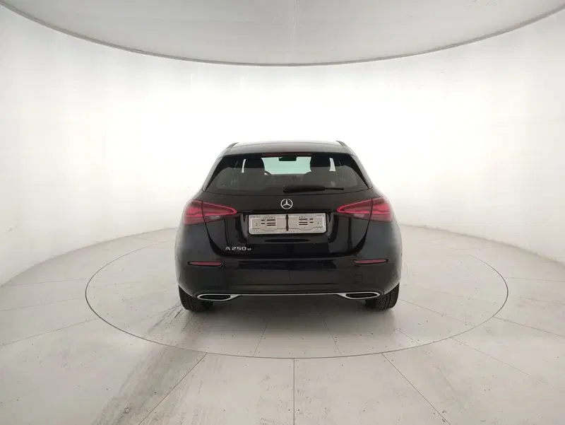 Mercedes-Benz Classe A nuova a Alessandria (2)