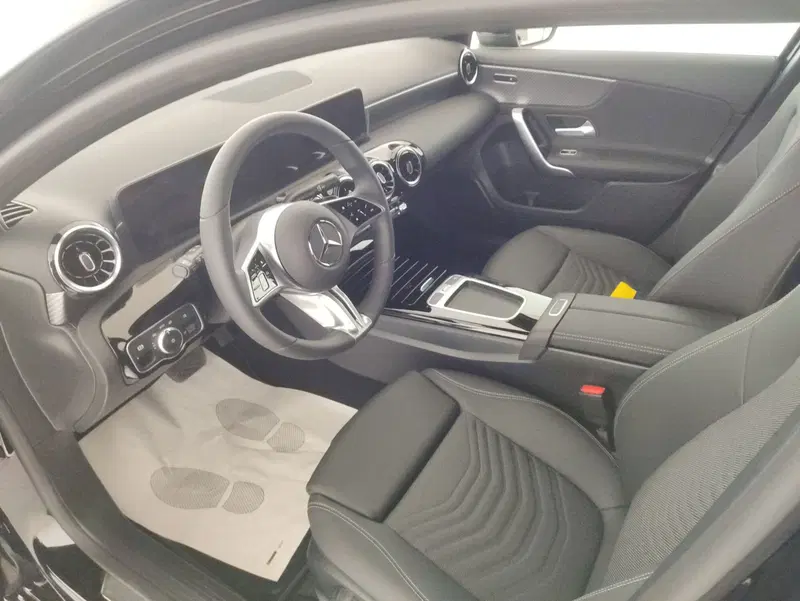 Mercedes-Benz Classe A nuova a Alessandria (8)