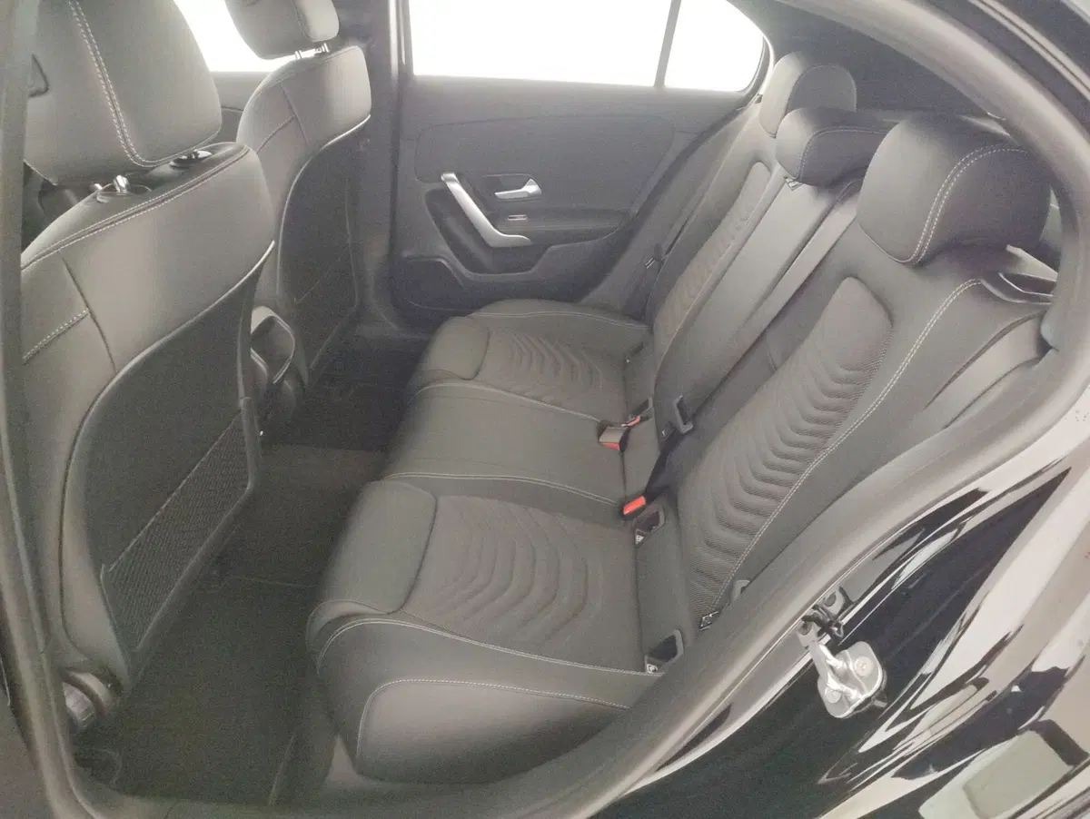 Mercedes-Benz Classe A nuova a Alessandria (9)