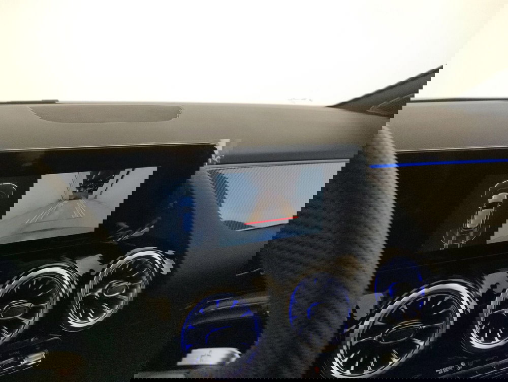 Mercedes-Benz Classe B nuova a Alessandria (13)