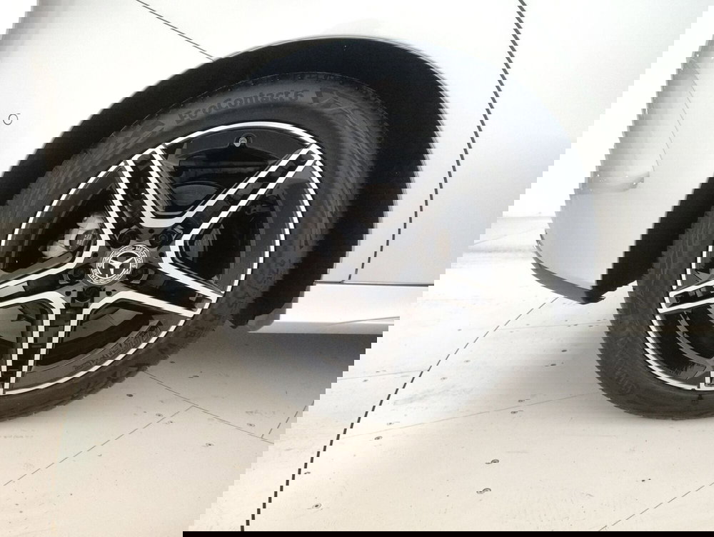 Mercedes-Benz Classe B nuova a Alessandria (14)