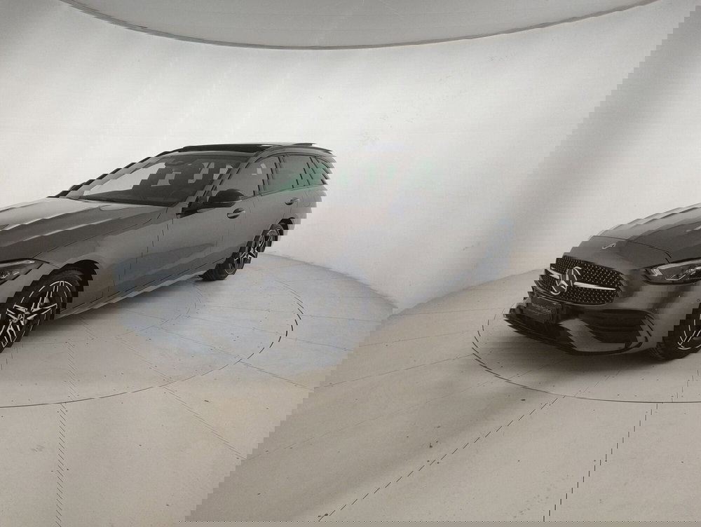 Mercedes-Benz Classe C Station Wagon nuova a Alessandria