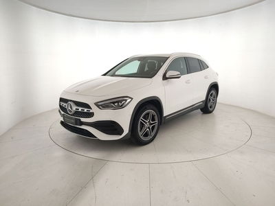 Mercedes-Benz GLA SUV 250 e EQ-Power Automatic Premium del 2022 usata a Alessandria