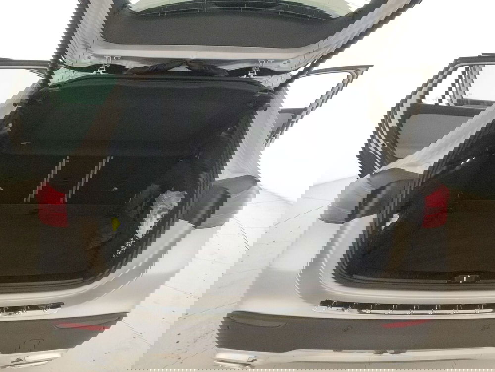 Mercedes-Benz GLA SUV usata a Alessandria (11)