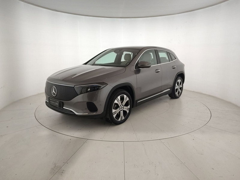 Mercedes-Benz EQA usata a Alessandria