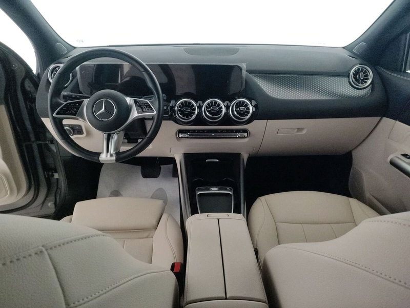 Mercedes-Benz EQA usata a Alessandria (8)