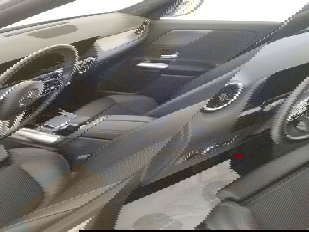 Mercedes-Benz GLA SUV usata a Alessandria (6)