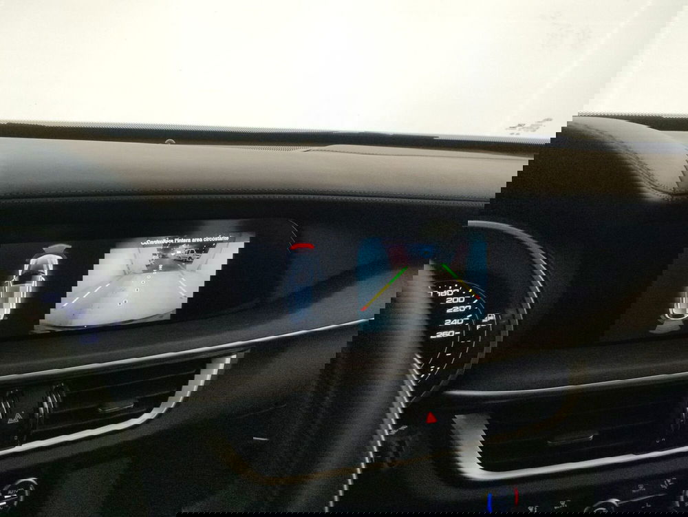 Alfa Romeo Stelvio usata a Alessandria (12)