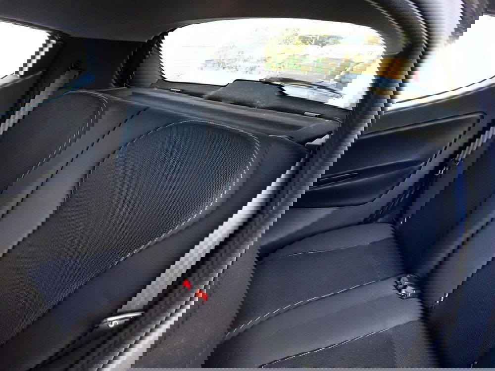 Lancia Ypsilon usata a Padova (11)