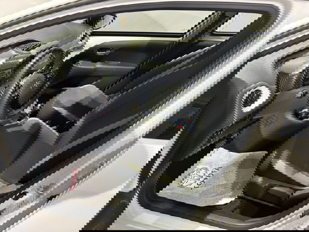 Toyota Aygo usata a Milano (12)