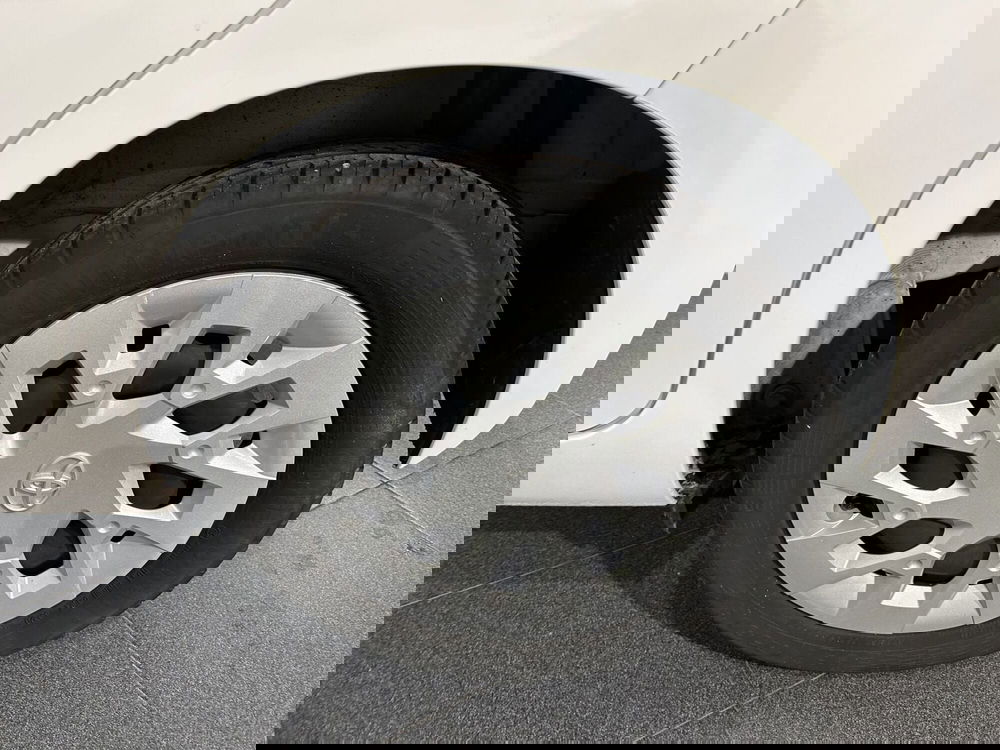 Toyota Aygo usata a Milano (15)