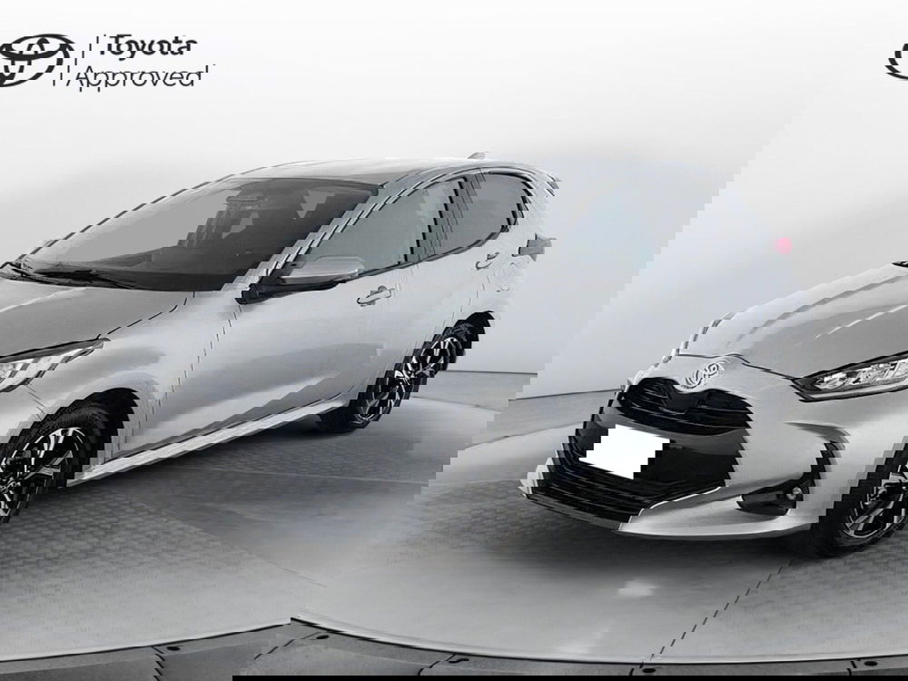 Toyota Yaris usata a Latina