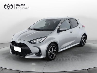 Toyota Yaris 1.5 Hybrid 5 porte Trend del 2022 usata a Latina