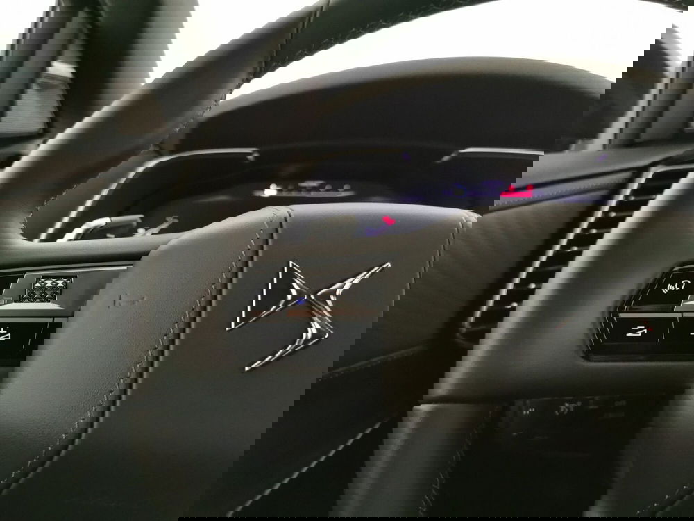 Ds DS 7 nuova a Chieti (10)