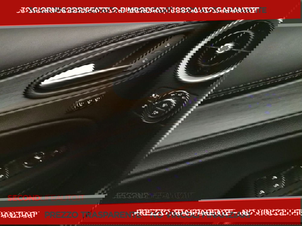 Alfa Romeo Stelvio usata a Chieti (18)