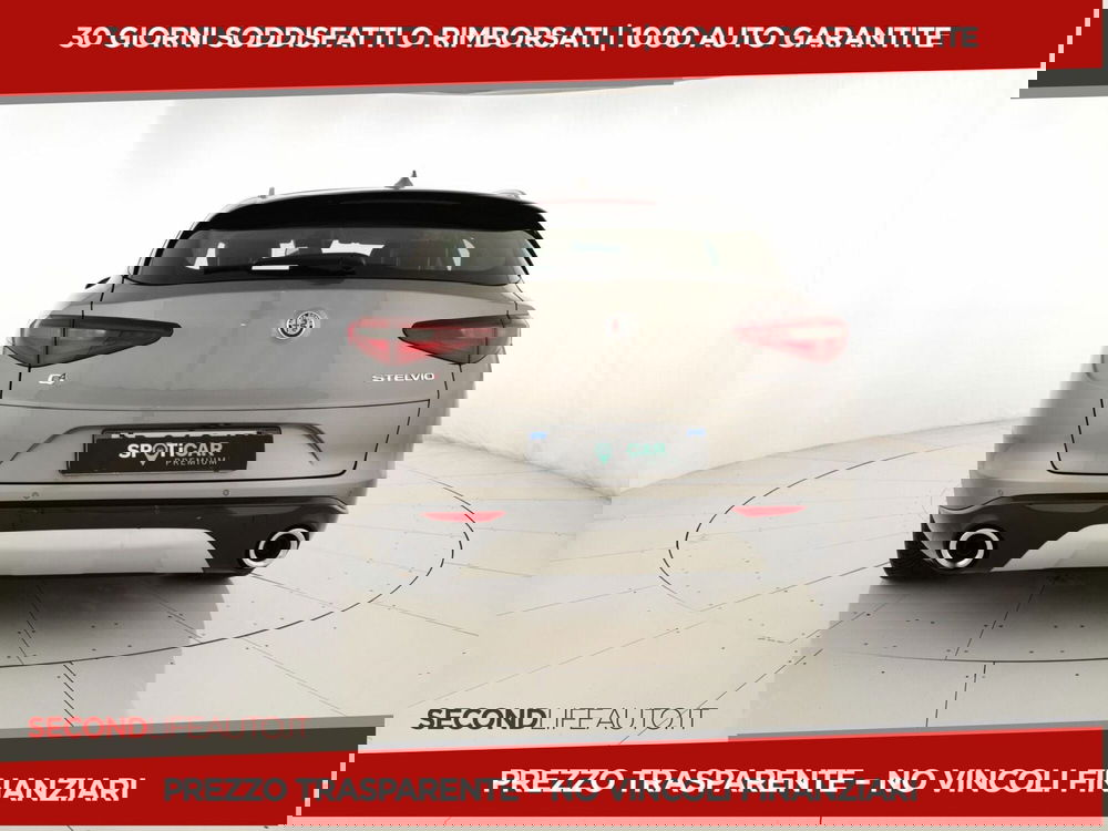 Alfa Romeo Stelvio usata a Chieti (3)