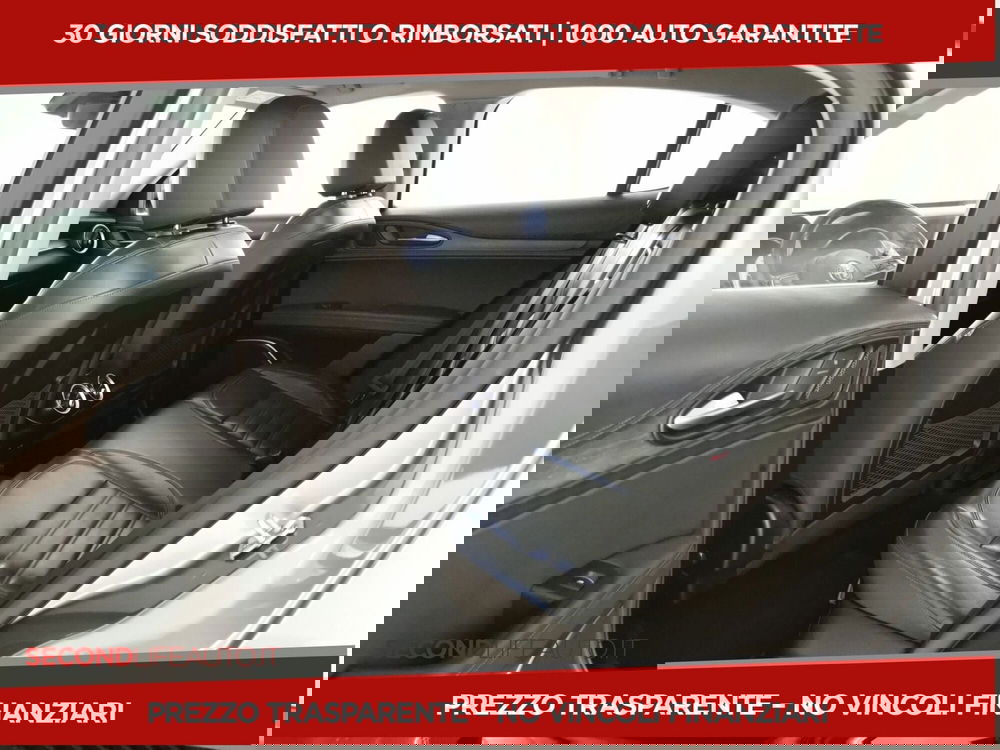 Alfa Romeo Stelvio usata a Chieti (8)