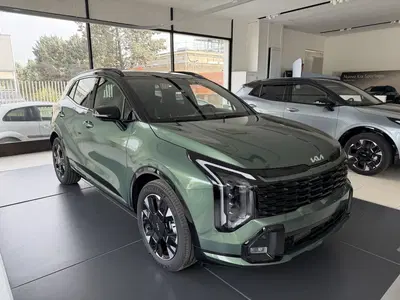 Kia Sportage 1.6 t-gdi hev GT-line awd at6 nuova a La Spezia