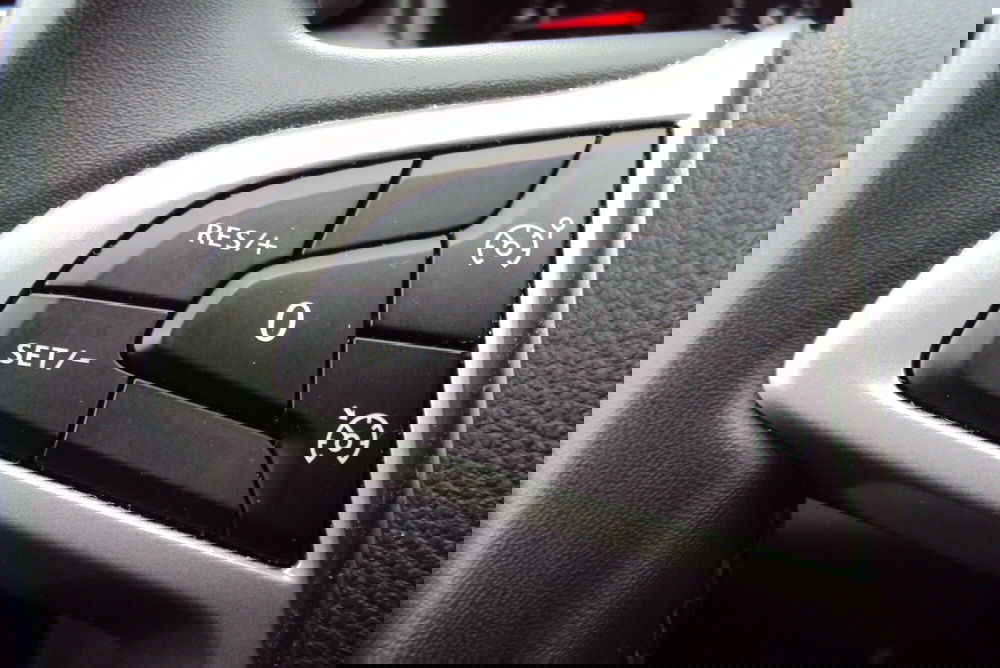 Dacia Duster usata a Bologna (16)