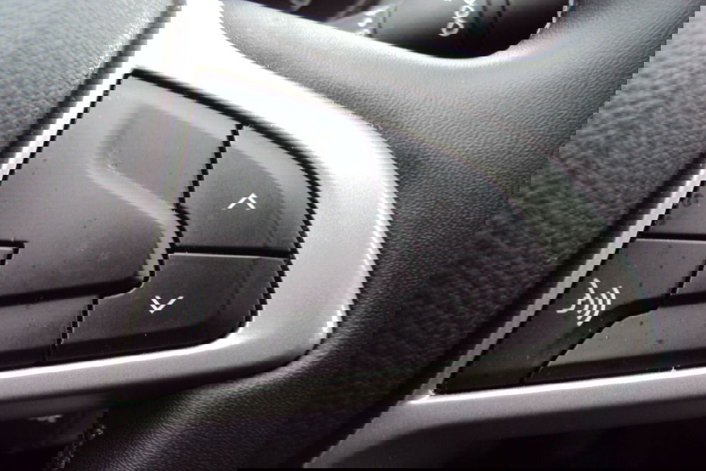 Dacia Duster usata a Bologna (17)