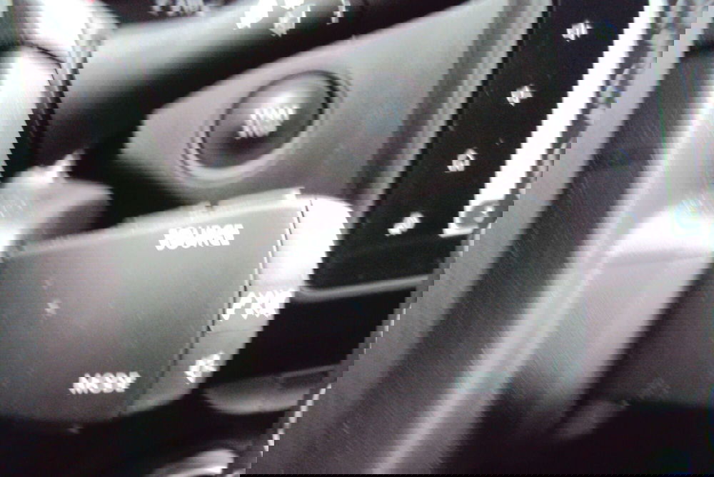 Dacia Duster usata a Bologna (18)