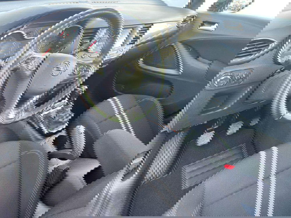 Opel Crossland usata a Bari (10)