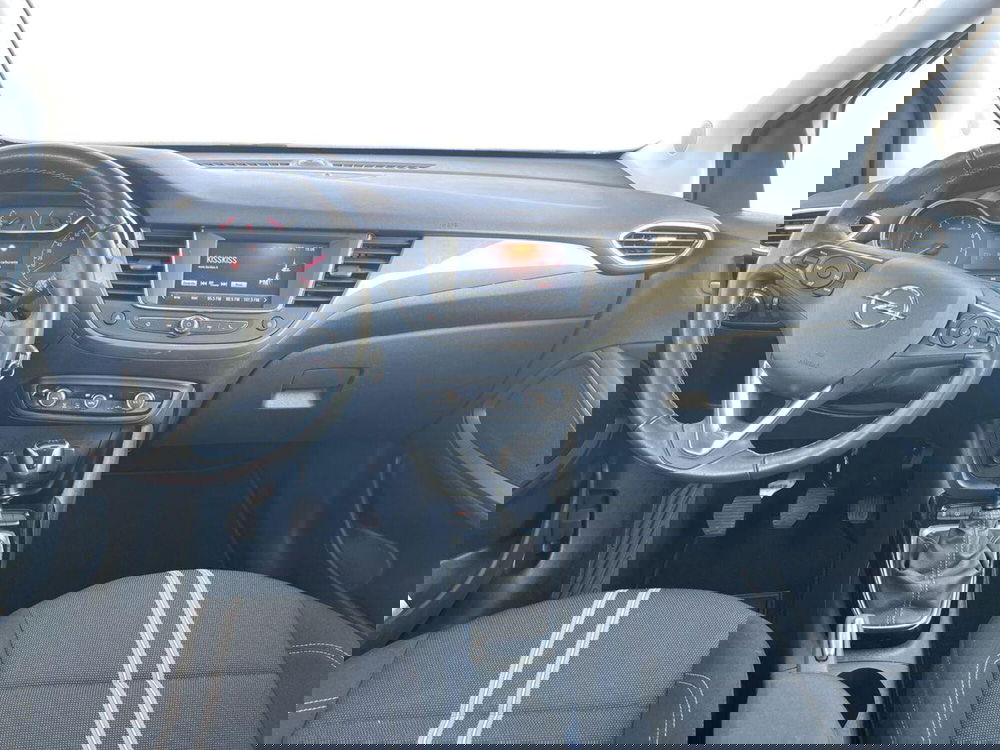 Opel Crossland usata a Bari (8)