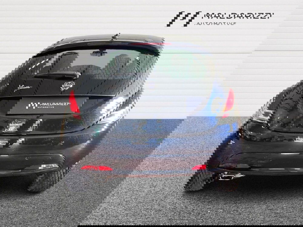 Lancia Ypsilon usata a Bari (3)