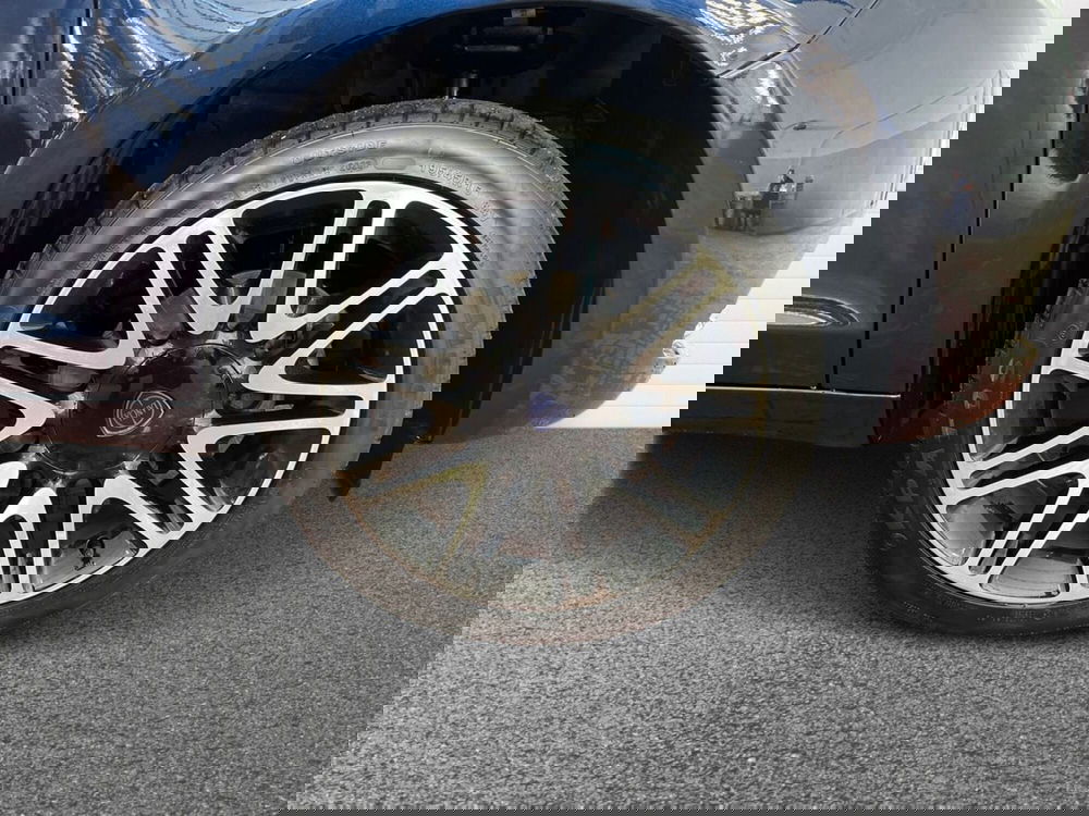 Lancia Ypsilon usata a Bari (6)