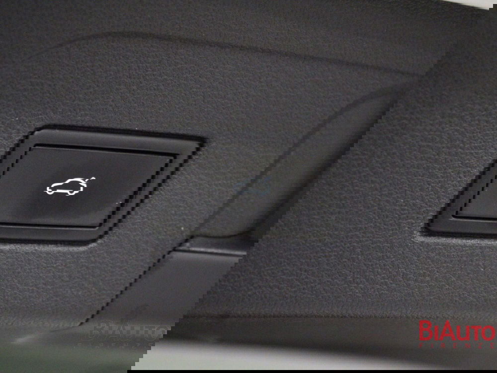 Volkswagen Touran usata a Firenze (17)