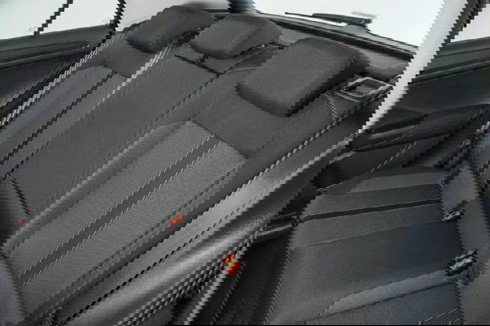 Volkswagen T-Roc usata a Padova (13)