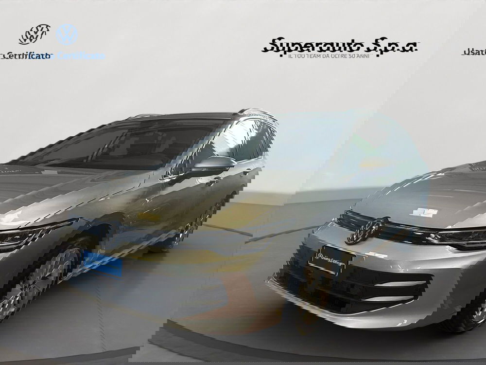 Volkswagen Golf Variant nuova a Padova (12)