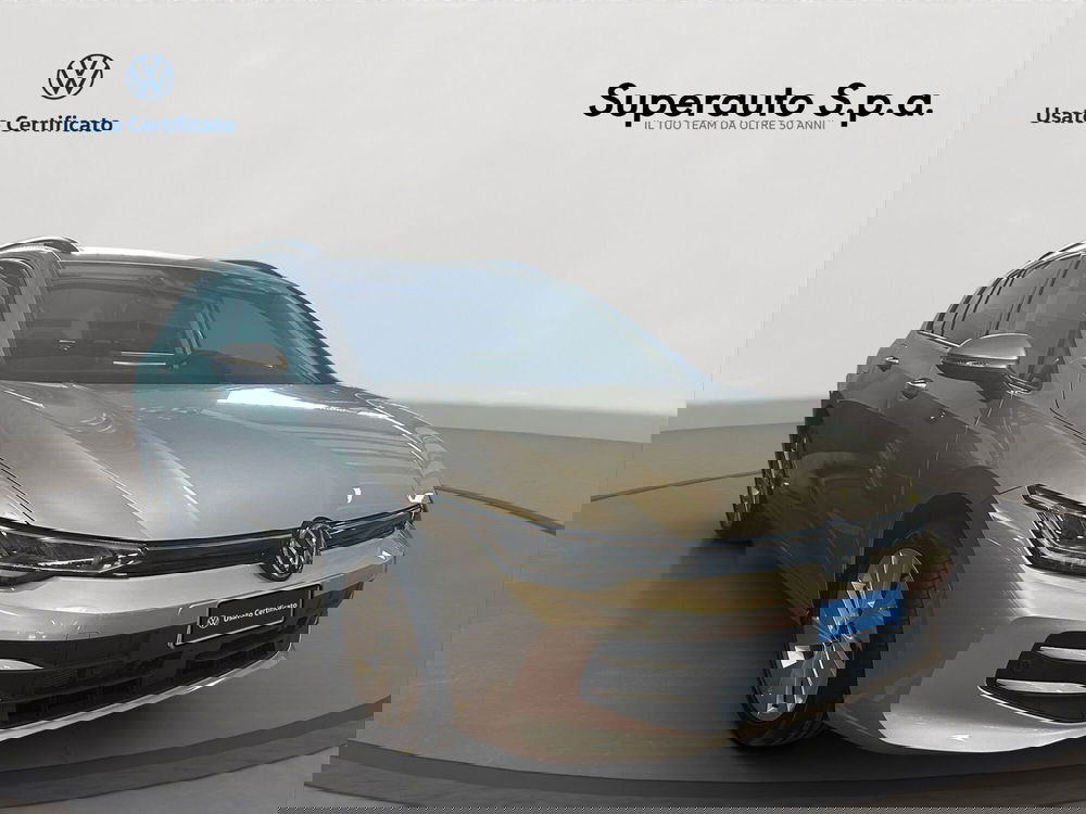 Volkswagen Golf Variant nuova a Padova (3)