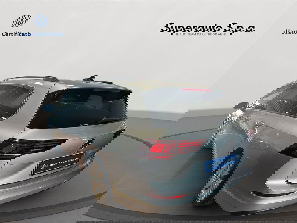 Volkswagen Golf Variant nuova a Padova (4)