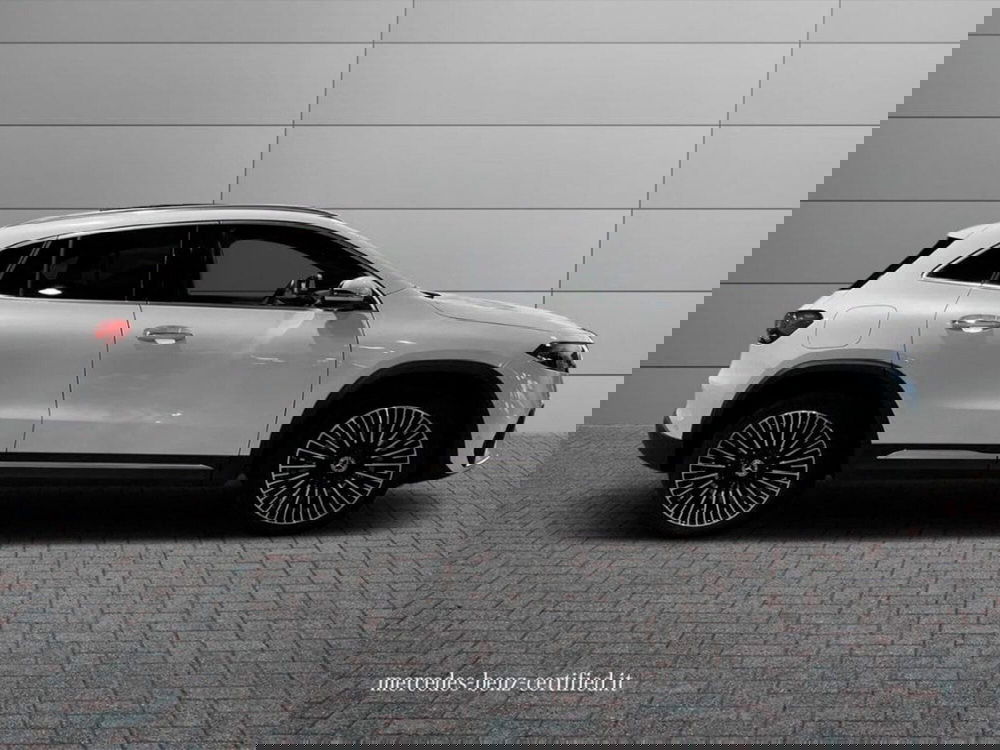 Mercedes-Benz EQA usata a Ancona (5)