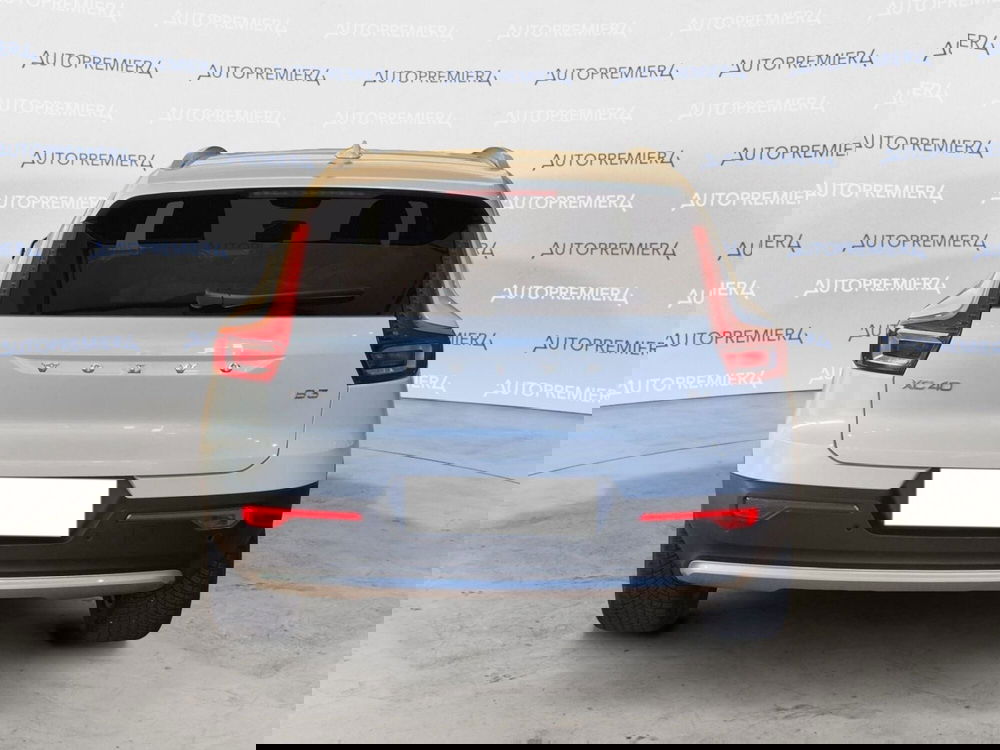 Volvo XC40 usata a Como (4)