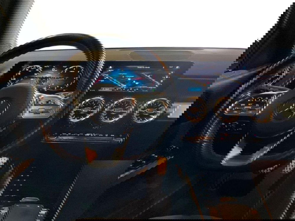 Mercedes-Benz GLB usata a Macerata (11)