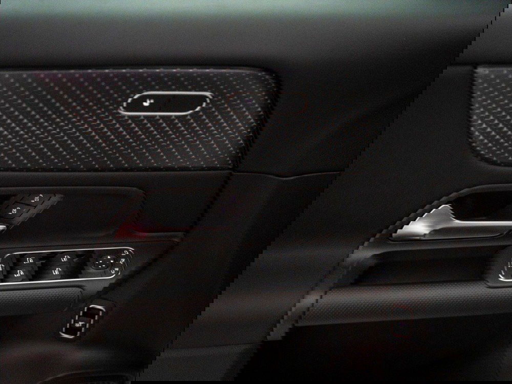 Mercedes-Benz GLA SUV nuova a Macerata (14)